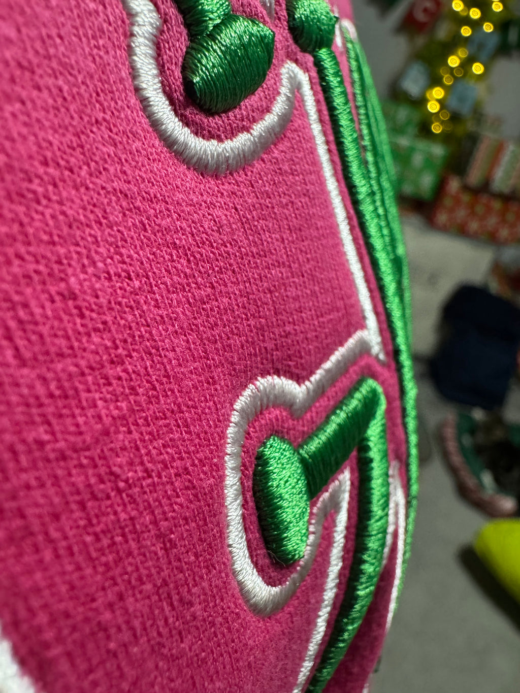 GRINCH EMBROIDERED SWEATSHIRT