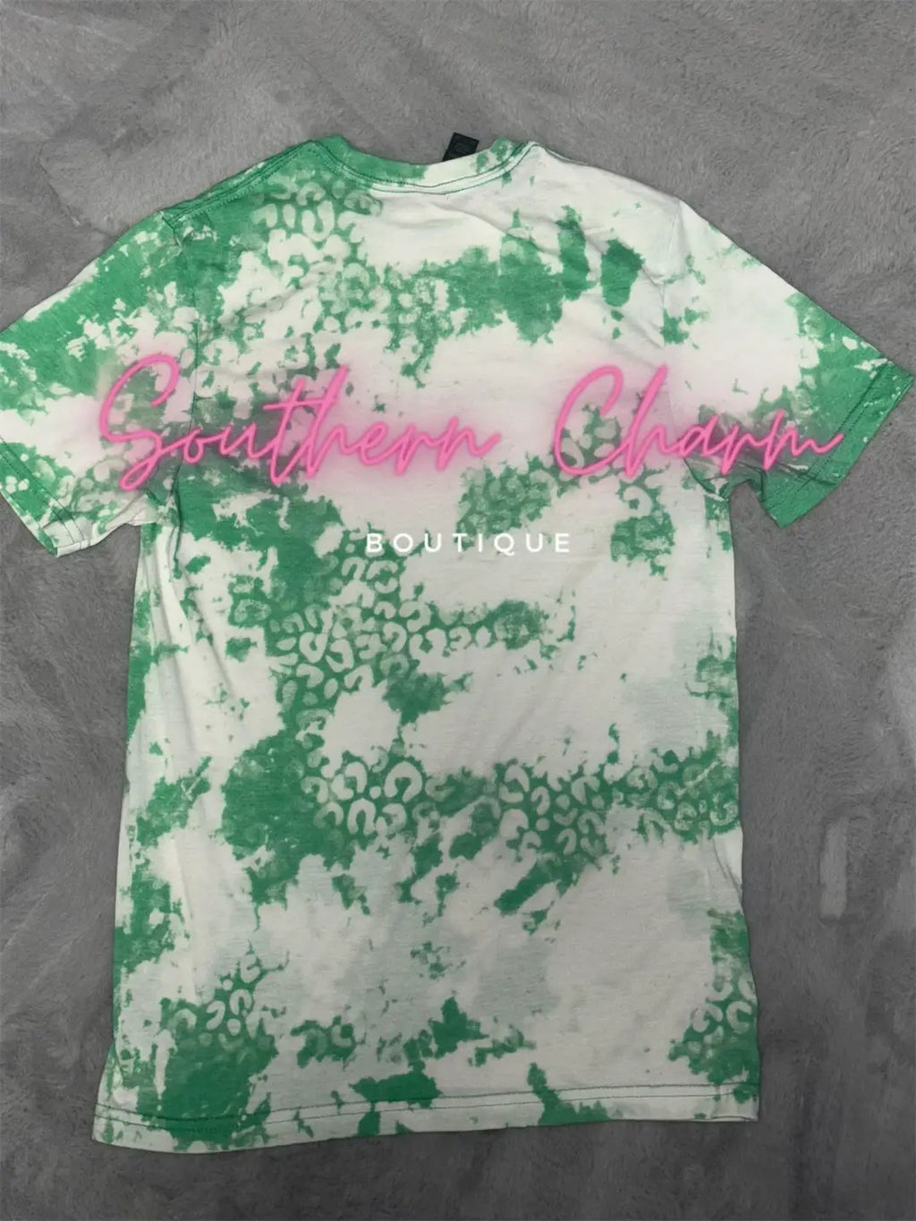 Gildan Bleached Blank Scrunched Leopard